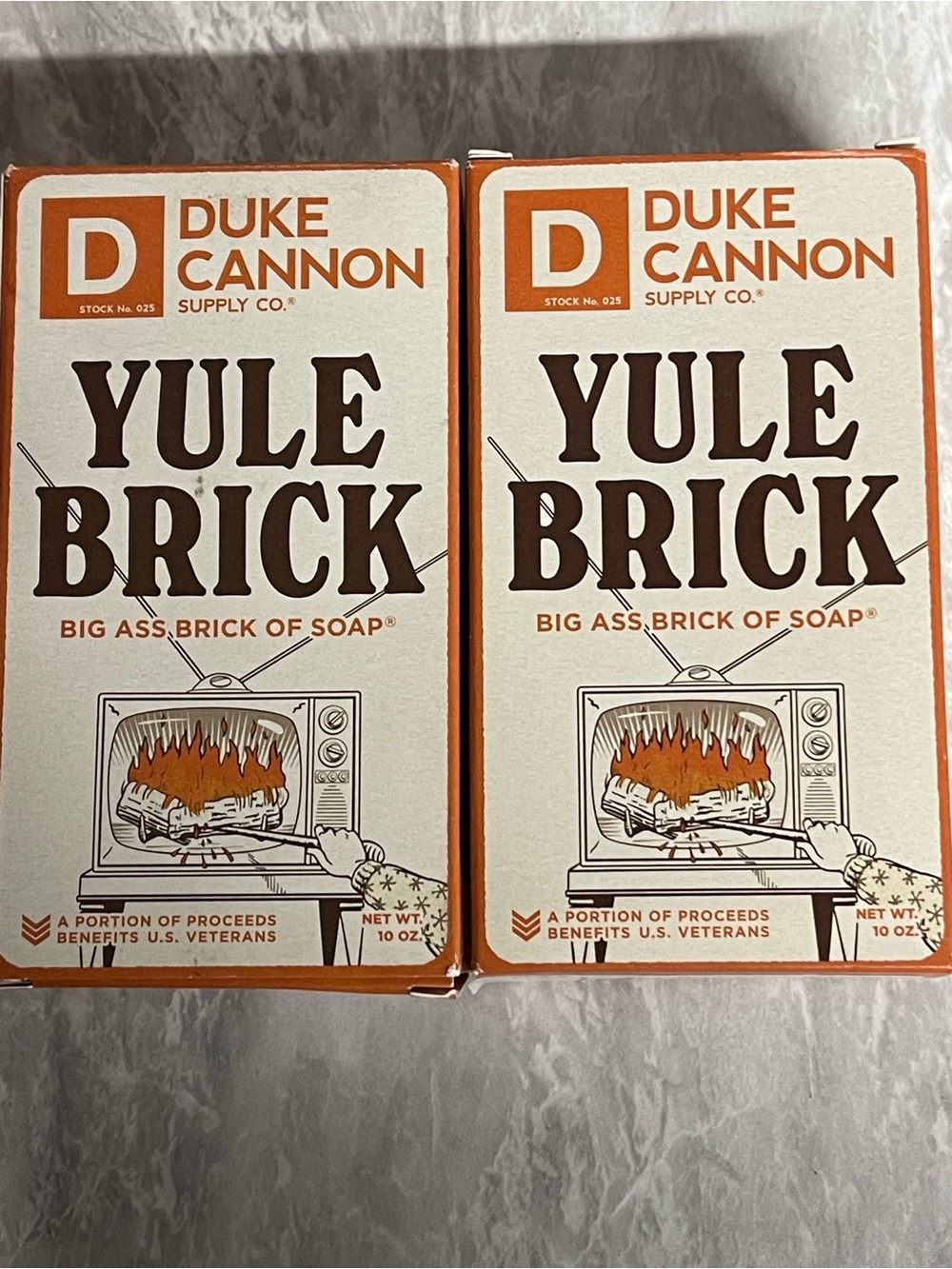 Discontinued Duke Cannon Soap Yule Brick 10oz Lot of 2